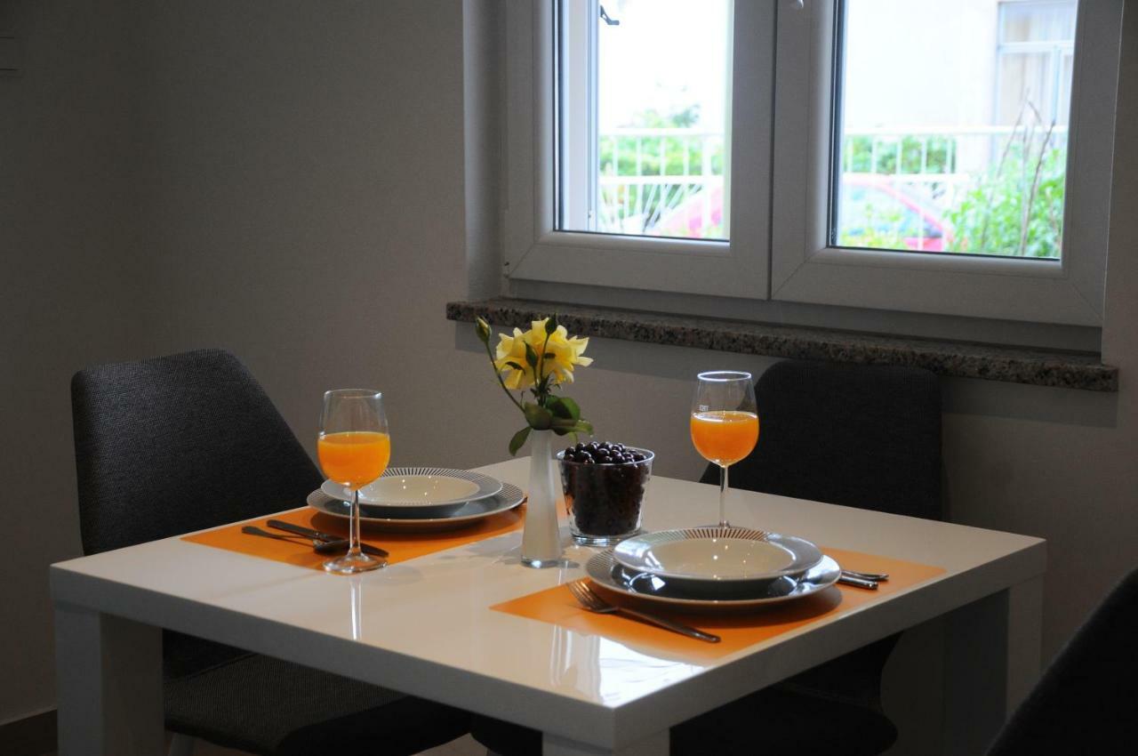 Apartment Aria With Private Parking สปลิท ภายนอก รูปภาพ